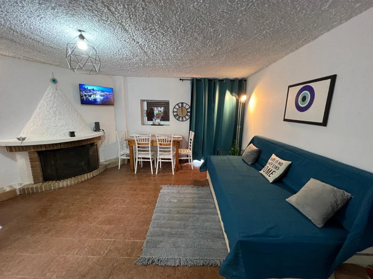 Ciel Apartment, 5 Minutes Walk From Ipsos Beach! Εξωτερικό φωτογραφία